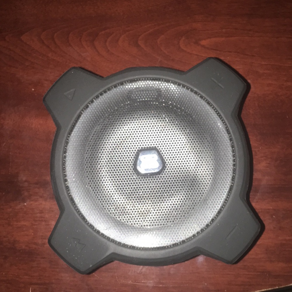 Rubberized speaker